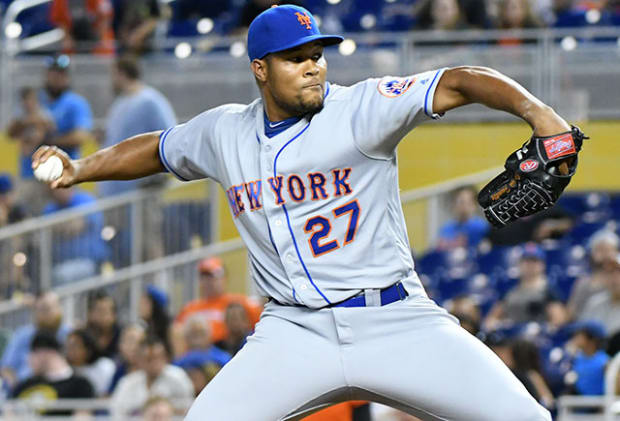 Fernando Abad earns win as Rockies bullpen shuts down Astros