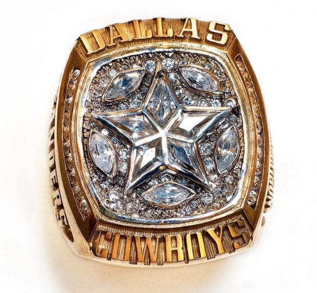 Super Bowl Rings: Photos of Every Design in NFL History - Sports Illustrated