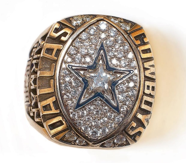 Jamal Lewis' Super Bowl ring sells for $50,820 at auction - Sports