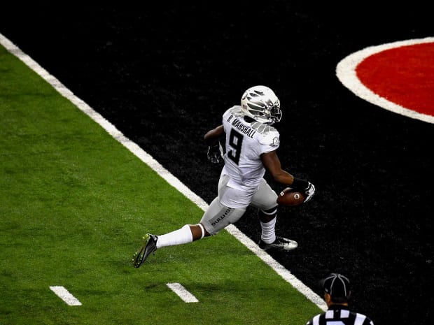 Former Oregon Duck Arik Armstead feasting on quarterbacks during