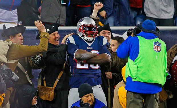 LeGarrette Blount Leads Philadelphia Ground Attack For Super Bowl Win