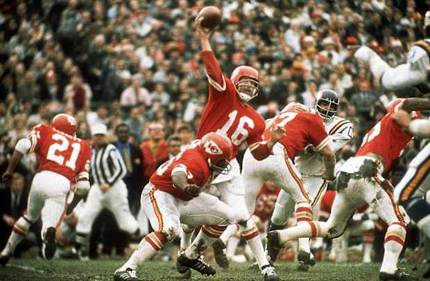 Kansas City Chiefs Qb Len Dawson, Super Bowl Iv Sports Illustrated Cover  Framed Print by Sports Illustrated - Sports Illustrated Covers