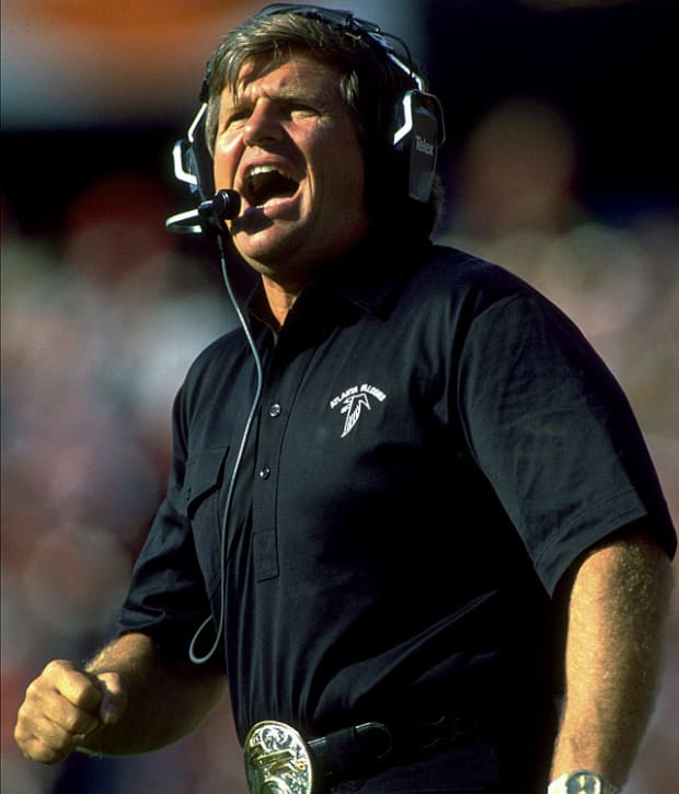 Jerry Glanville wants the Eastern Michigan job 