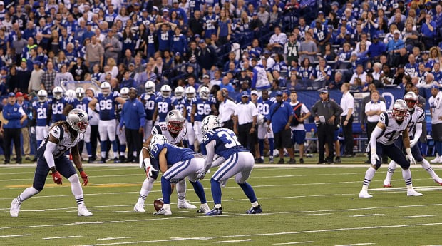 Colts vs Texans Week 2 Pre-Game Show!  Live From the Bull and Bear Pub! 