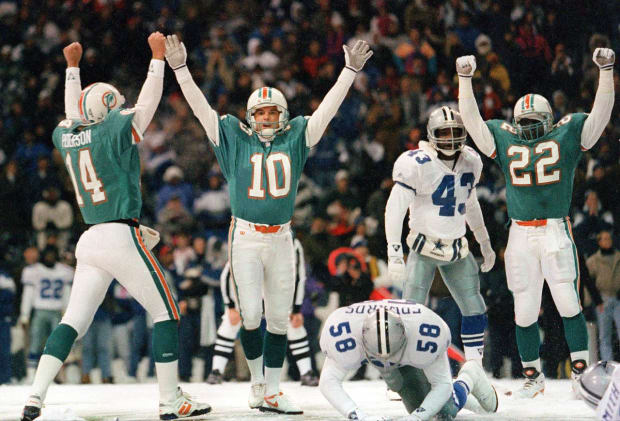 The 10 Most Memorable Snow Games in NFL History - Sports Illustrated