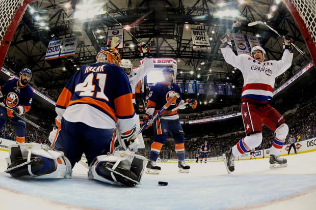 NHL Jarome Iginla Colorado Avalanche 2014-2015 Action Photo (Size