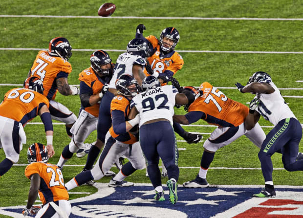 Super Bowl XLVIII wins on Twitter with 24.9 million tweets