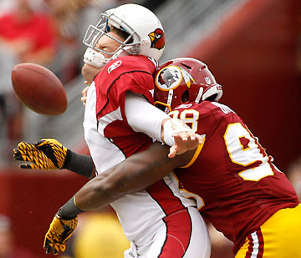 Redskins: Adam Carriker's season not over, returned to practice