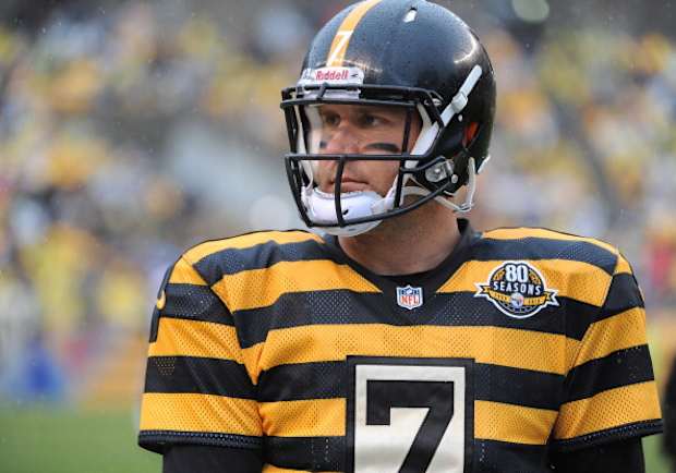 Pittsburgh Steelers to wear bumble bee 1934 throwback uniforms Sunday vs.  the Cincinnati Bengals - Behind the Steel Curtain