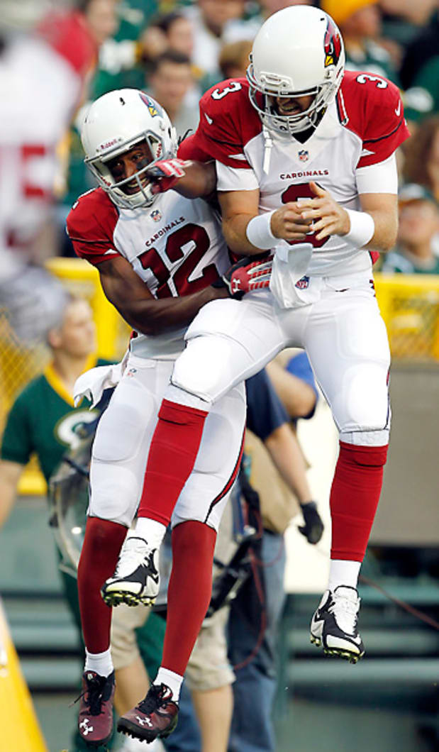 Atlanta Falcons linebacker Brian Banks waves as he departs the Georgia Dome  field after a preseason game against the Cincinnati Bengals in Atlanta on  August 8, 2013. Banks was playing in his