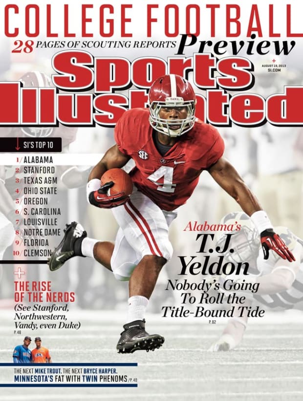 Arkansas Darren Mcfadden, 2007 College Football Preview Sports Illustrated  Cover Framed Print