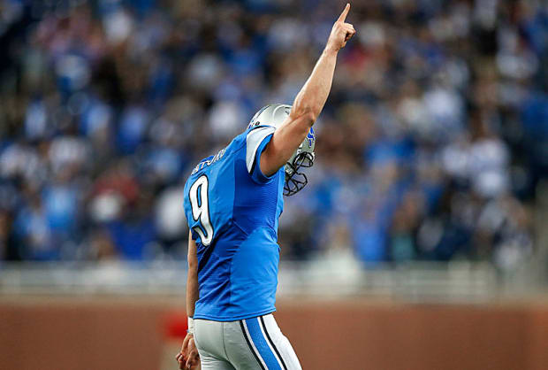 NFL Fines Matthew Stafford Nearly $6,000 for Wearing Blue Cleats