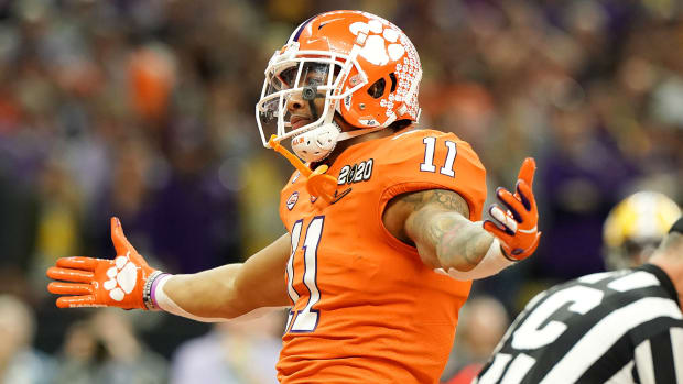 Bengals make a splashy trade for playmaker in latest PFF mock draft