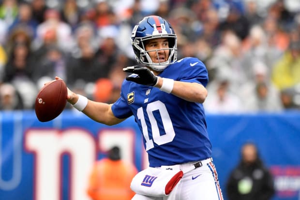 Best Quarterbacks in New York Giants History - Sports Illustrated