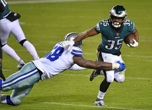 Eagles' Boston Scott is latest short NFL running back to shine for