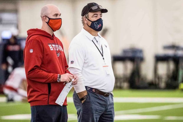 Battle Red'! Texans Wearing Alternate Helmets Three Times This Season -  Sports Illustrated Houston Texans News, Analysis and More