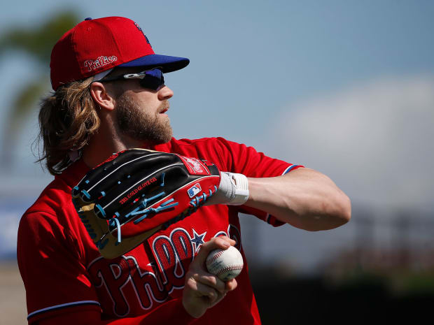 The face of MLB: Trout, Harper, more hitters try face guard