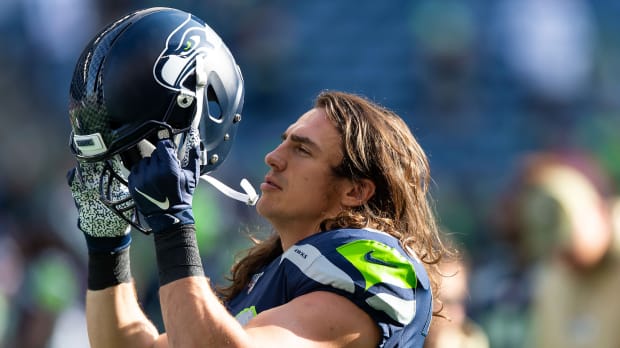 NFL's Luke Willson Retiring From NFL After Health Scare