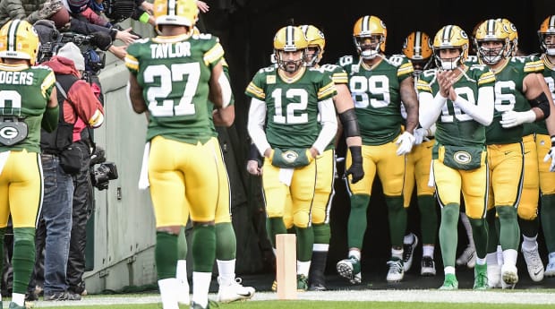 Aaron Rodgers leaves first game with New York Jets with ankle injury -  WISH-TV, Indianapolis News, Indiana Weather