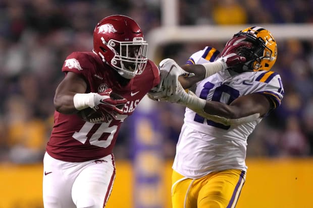 Scouting Treylon Burks: Arkansas wide receiver brings A.J. Brown-like  physicality and toughness