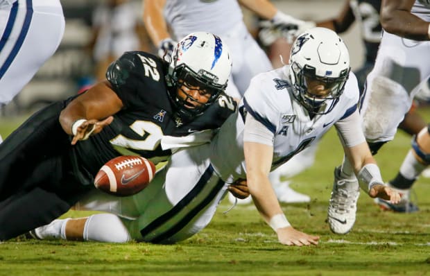 Former UCF defensive lineman Kalia Davis says he has pre-draft visits lined  up with us! @gregauman #ucffootball #atliens…