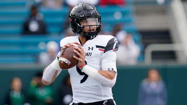 Desmond Ridder Wearing No. 4 With the Atlanta Falcons - All Bearcats