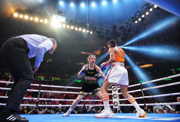 Katie Taylor vs. Amanda Serrano was boxing's best fight of the year -  Sports Illustrated