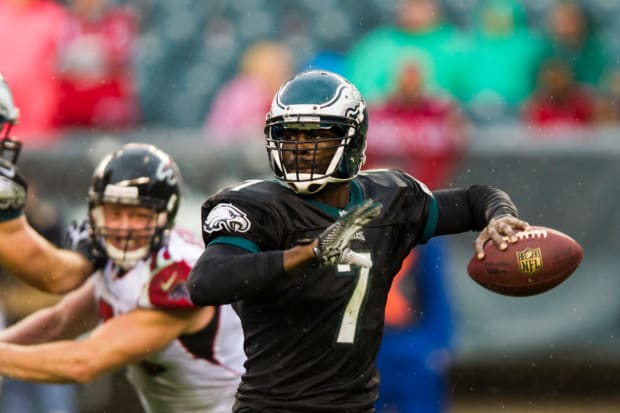 Michael Vick's electrifying style of play changed the NFL for QBs - The  Falcoholic