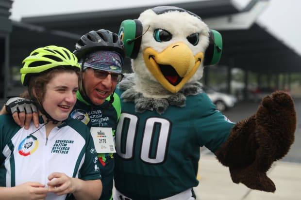 Fifth Annual Eagles Autism Challenge Raises More Than $4 Million - Sports  Illustrated Philadelphia Eagles News, Analysis and More