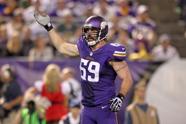 Jared Allen tags former teammate in a very sensitive area, insists