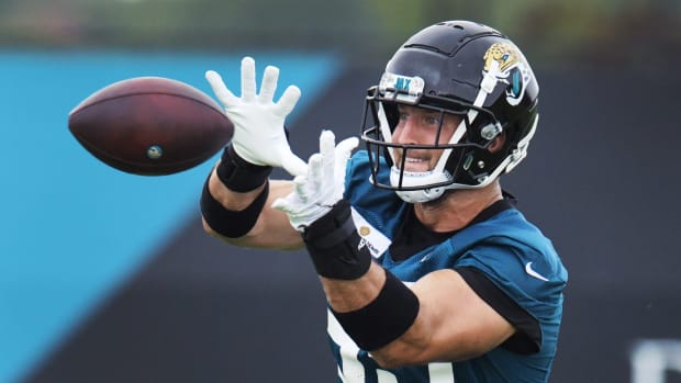 NFL on X: Jaguars release TE Tim Tebow.  / X