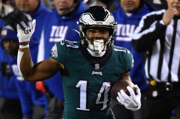 Kenneth Gainwell Fantasy Football: Is the Eagles running back a