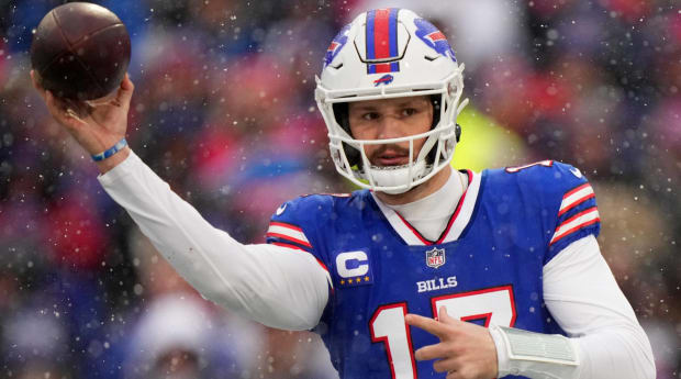 Buffalo Bills Lead New York Jets at Halftime After Aaron Rodgers Ruled Out  - Sports Illustrated Buffalo Bills News, Analysis and More