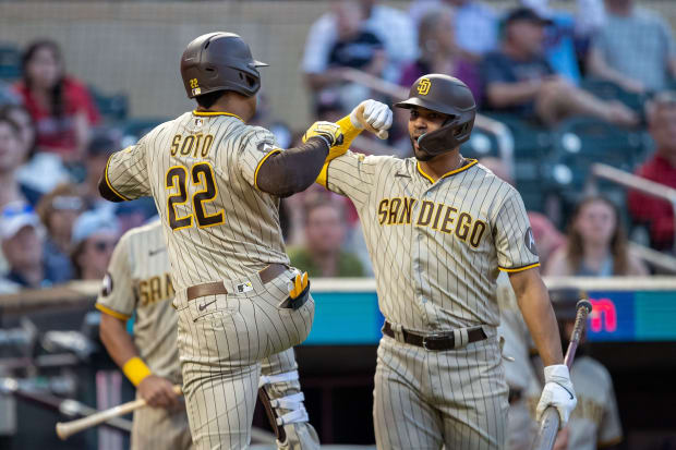 Padres News: First Look at Xander Bogaerts in the Brown and Gold - Sports  Illustrated Inside The Padres News, Analysis and More