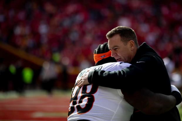 Bengals DC Lou Anuramo is the unsung hero of the NFL playoffs 