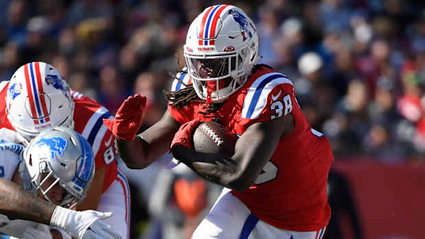 No DeAndre Hopkins, No Problem? Bill Belichick Praises New England Patriots  Receiver Kendrick Bourne - Sports Illustrated New England Patriots News,  Analysis and More