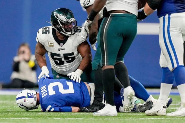 Jalen Hurts' late TD run gives Eagles 17-16 win over Colts - WHYY