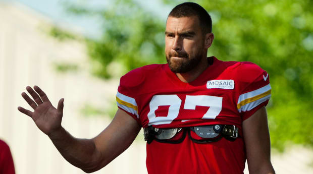 Fantasy football 2023 rankings, NFL Week 5 QB, RB, WR, TE, defense picks:  Model eyeing Travis Kelce 