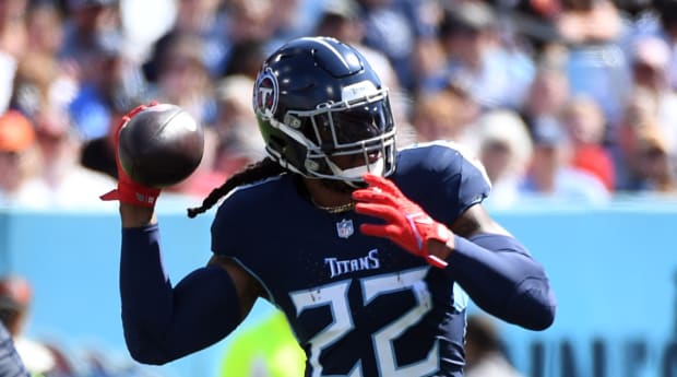 Tennessee Titans Mike Vrabel praises Chig Okonkwo's energy, leadership