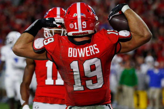 2023 Georgia Bulldogs: Brock Bowers an option at running back