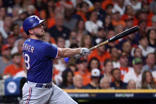 Rangers to place DH Mitch Garver in IL