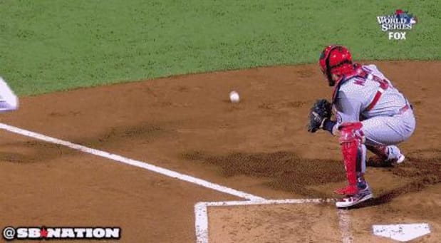 Shane Victorino Ropes Bases-Clearing Line Drive Off Green Monster to Put Red  Sox Up Early (GIF) 