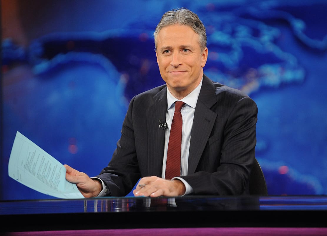 Jon Stewart Cracks Transfer Portal Joke Announcing His Return to ‘The Daily Show’