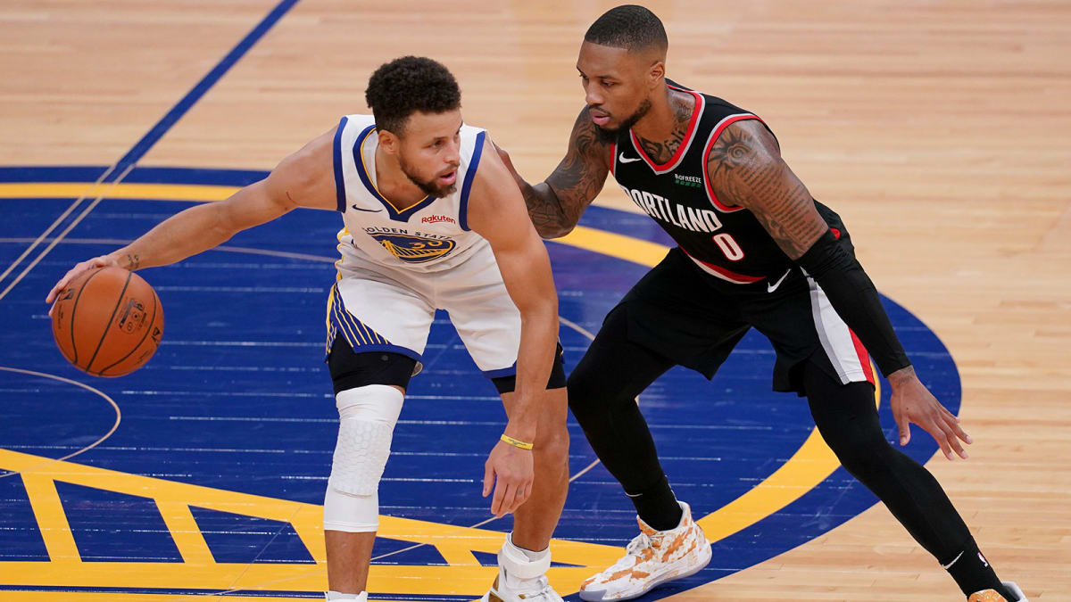 NBA All-Star Game: Stephen Curry does Damian Lillard celebration