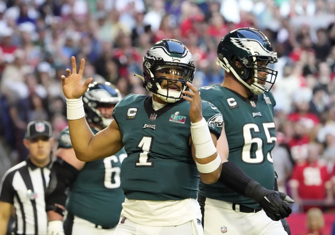 Eagles' Jalen Hurts powers his way into the end zone to cut the