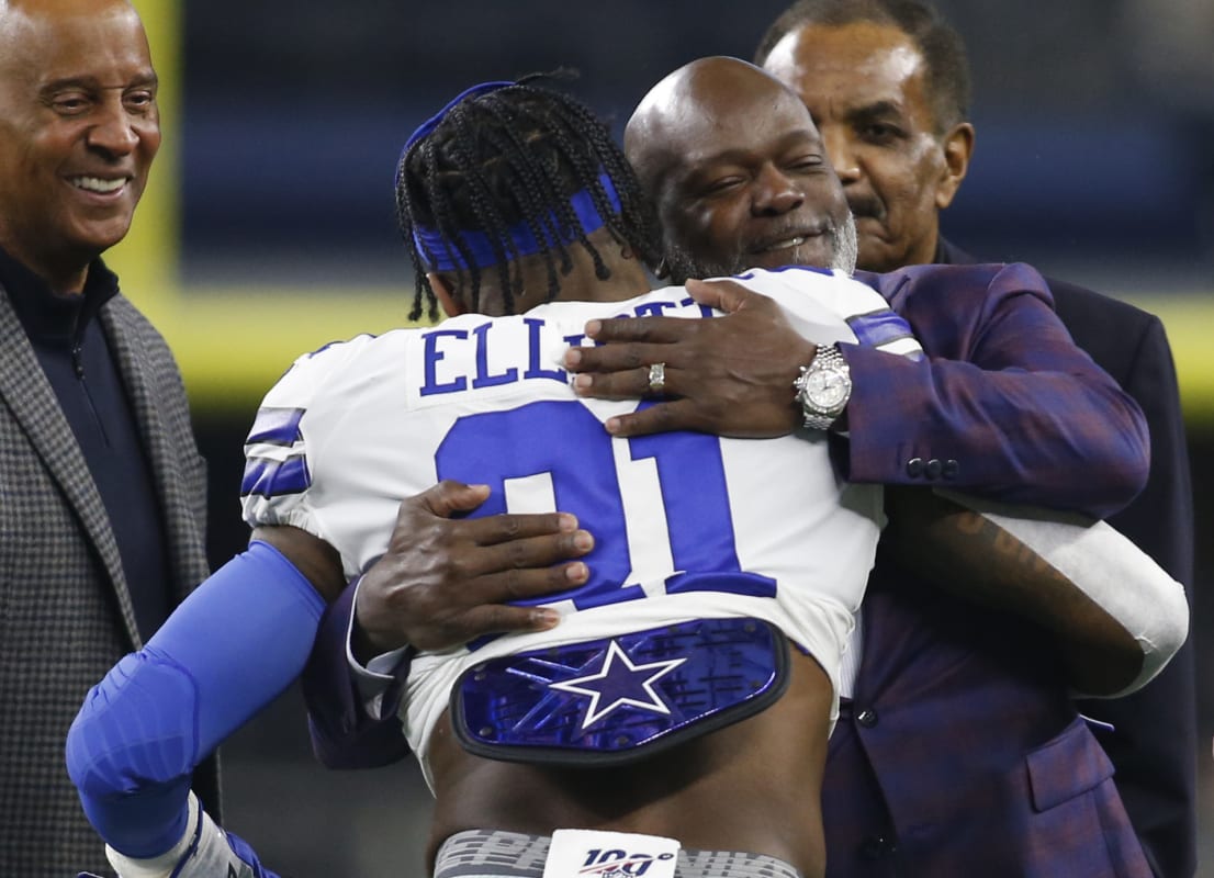 Ezekiel Elliott Urges New England Patriots to Sign Ex Dallas