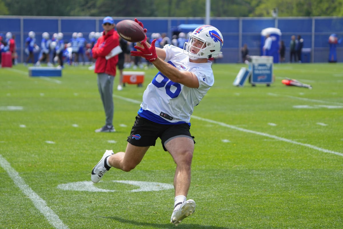 Get To Know The Buffalo Bills Tight Ends! Ft. Dawson Knox, Morris