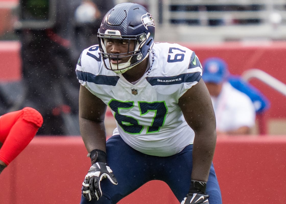 Seahawks' Charles Cross questionable with toe injury, 49ers face