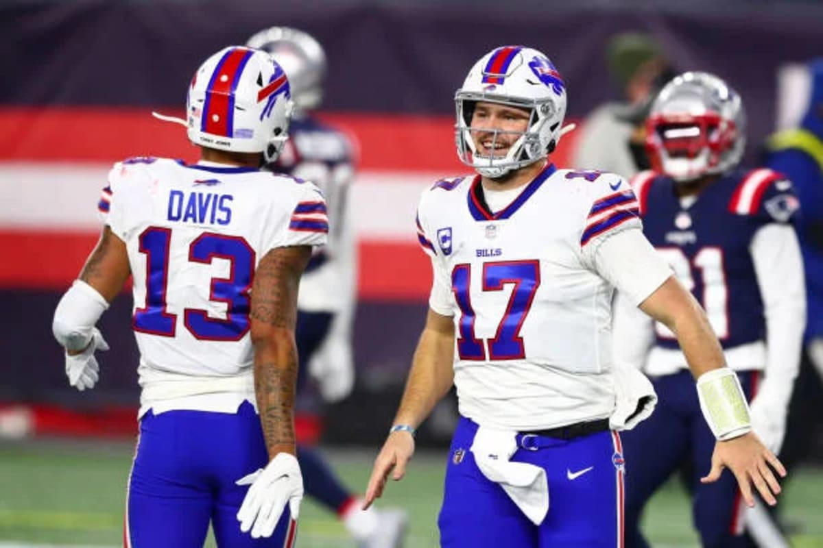 WATCH: New England Patriots-Buffalo Bills set to deal with insane