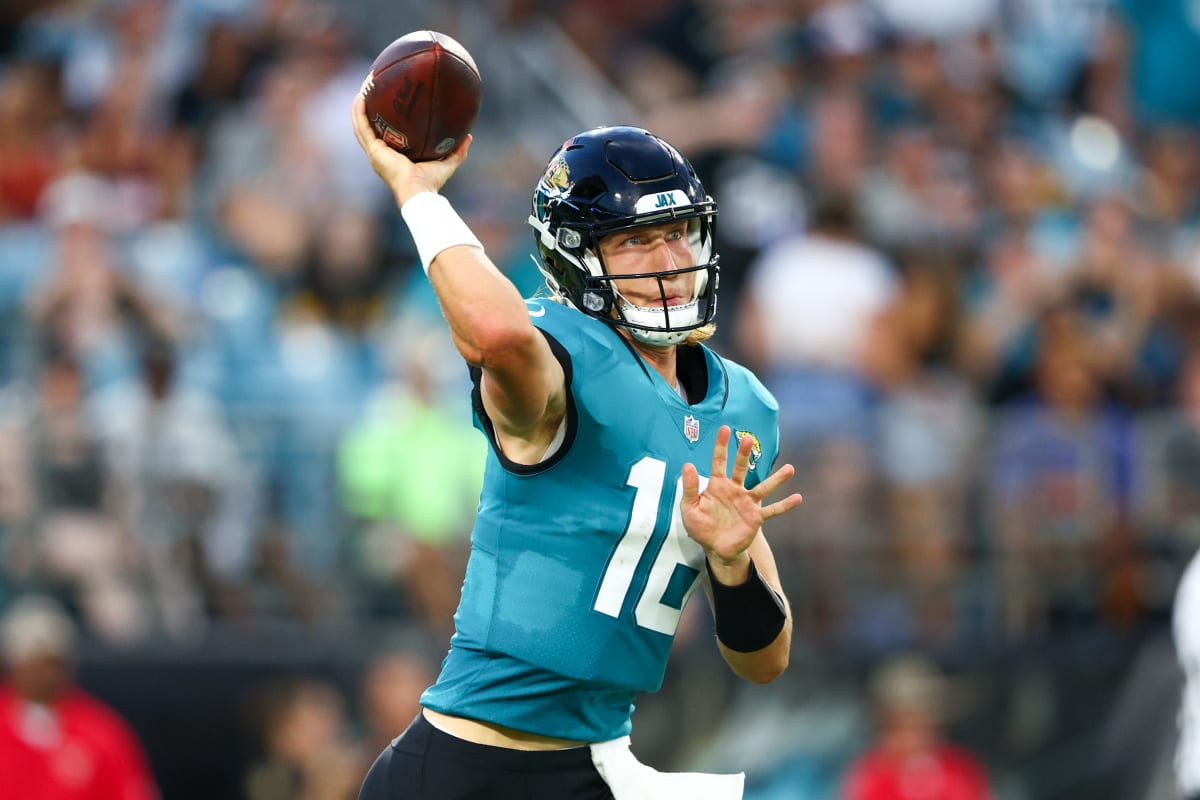 Trevor Lawrence overcomes four early picks, Jaguars eliminate